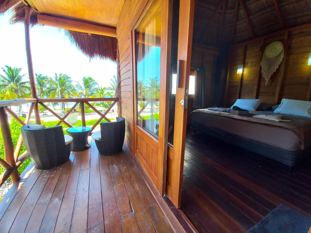 Palmeras De Mahahual Cabanas Экстерьер фото